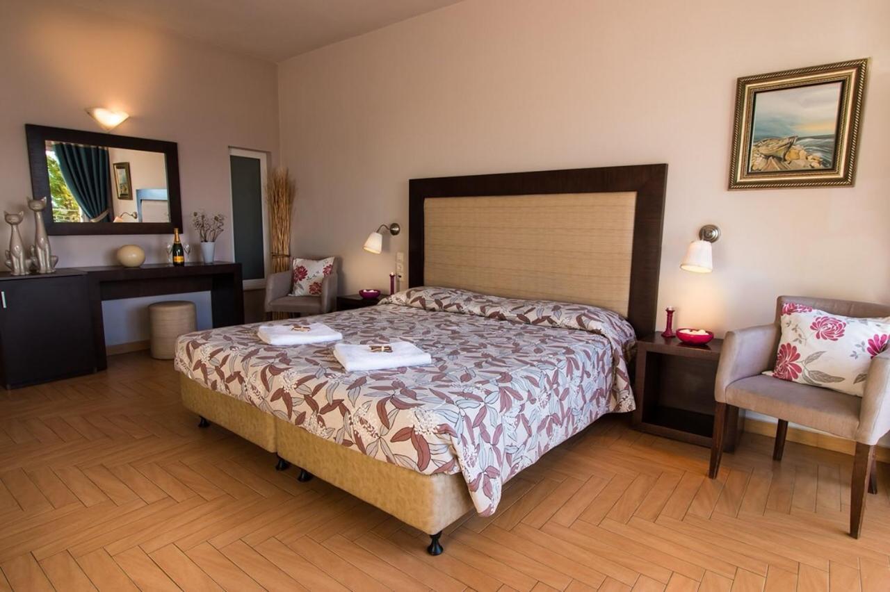 Thalassa Hotel & Spa Paleros Εξωτερικό φωτογραφία