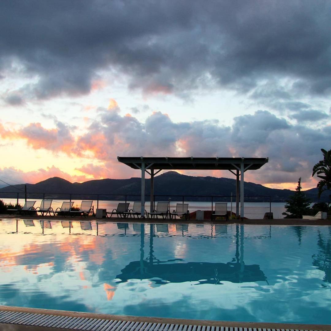 Thalassa Hotel & Spa Paleros Εξωτερικό φωτογραφία